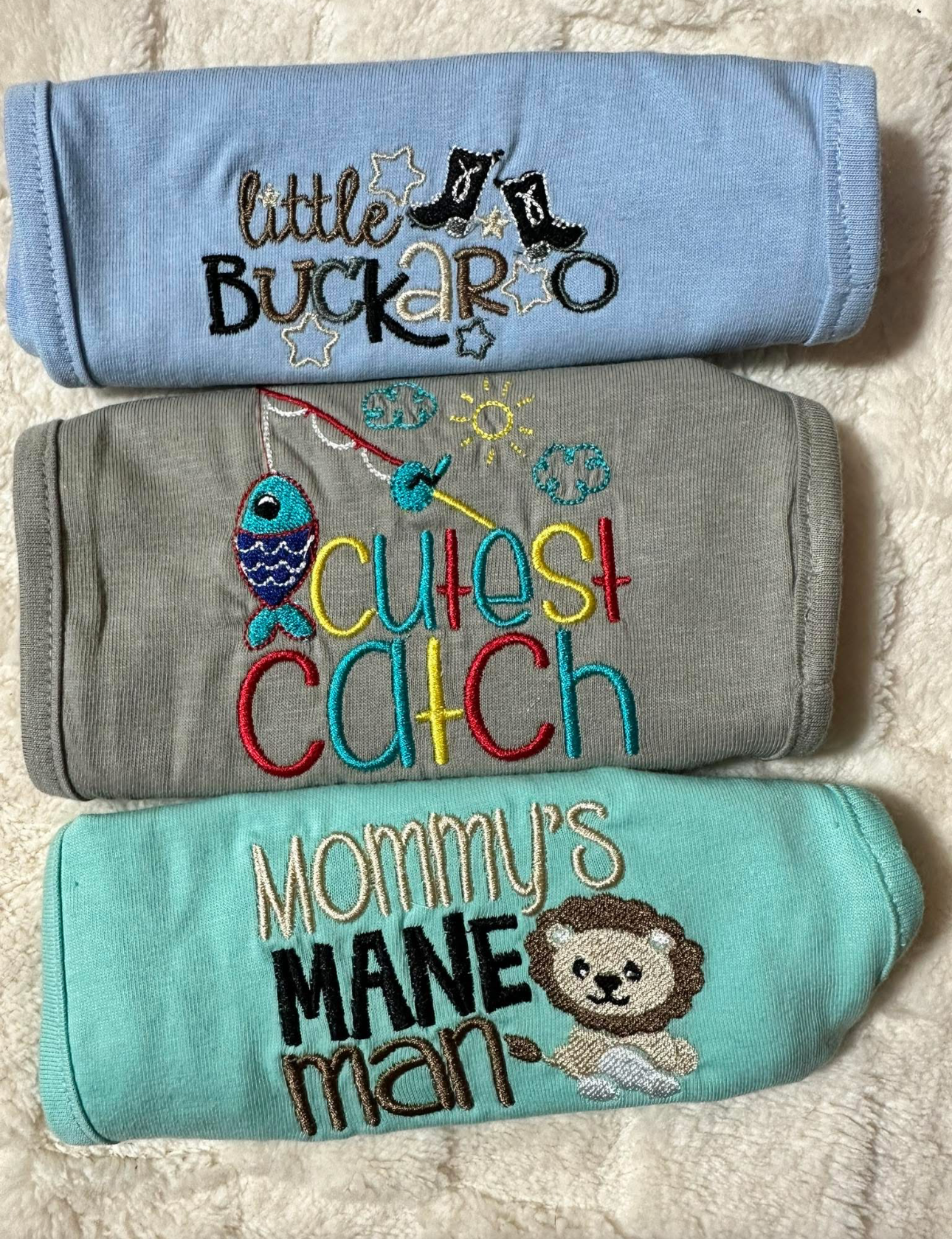 BABY BIBS... EMBROIDERY