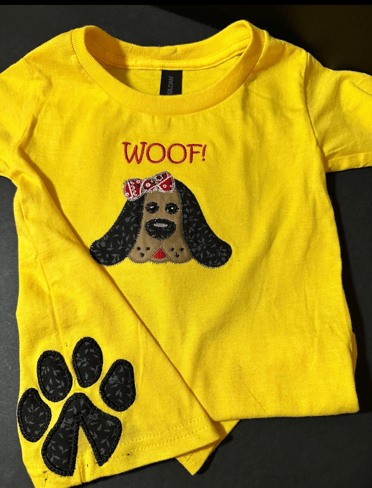 EVERYONE LOVES DOGS... EMBROIDERY