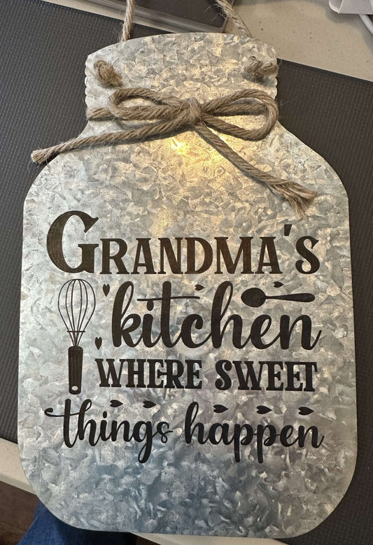 GRANDMA'S KITCHEN... CRAFTS