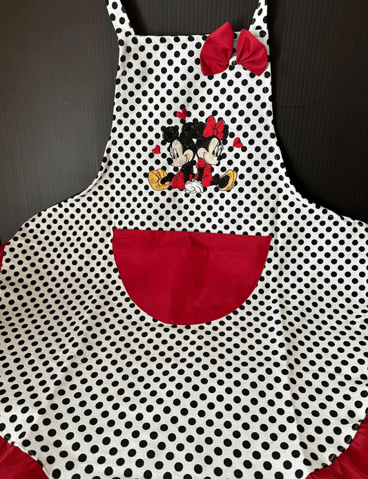 MICKEY & MINNIE KITCHEN APRON... EMBROIDERY